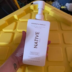 Barely used Native Hair Coconut & Vanilla Conditioner